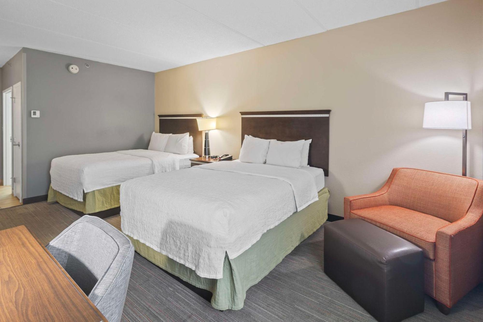 Hampton Inn Atlanta-Удсток Екстериор снимка