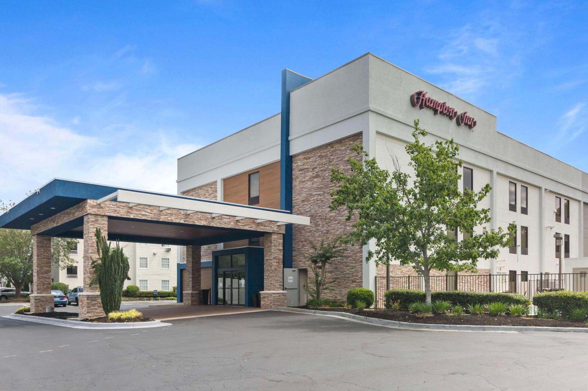 Hampton Inn Atlanta-Удсток Екстериор снимка